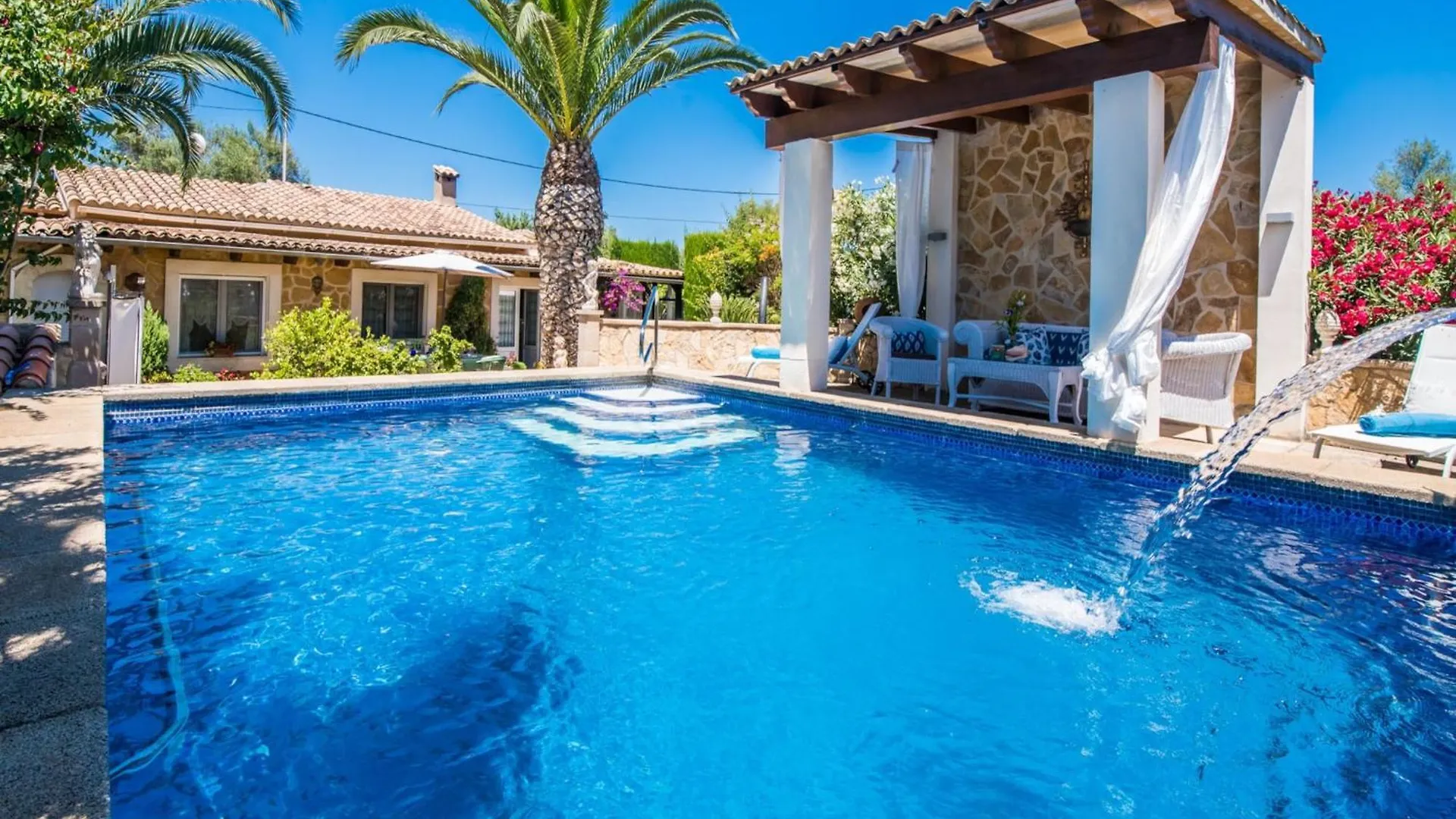 Stunning Finca In Mallorca Muro