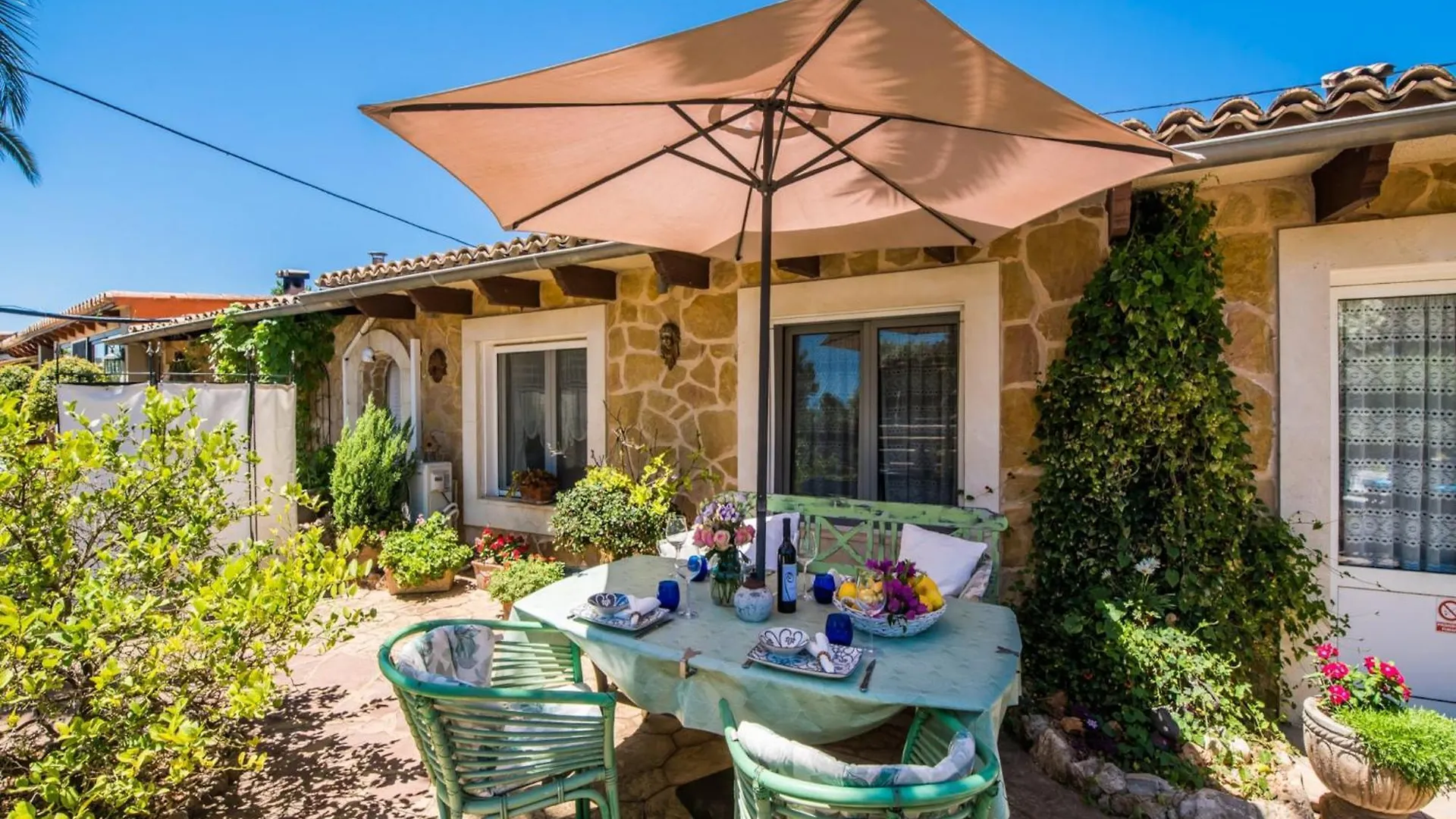 Stunning Finca In Mallorca Muro